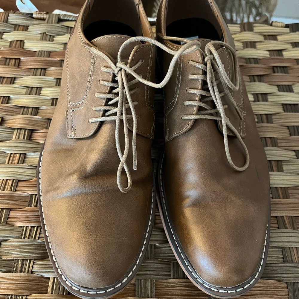 Steve Madden Brown Oxfords Timeless Design